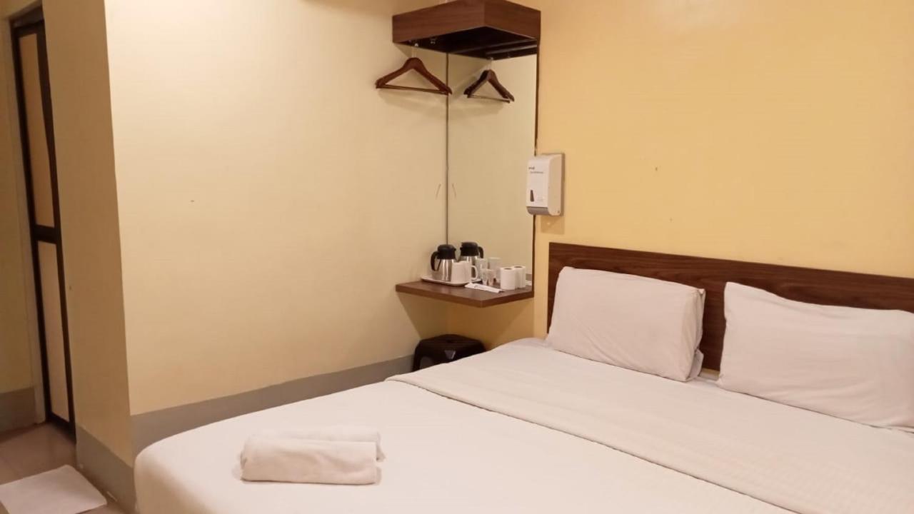 Dream House Hotel Skudai Exterior foto